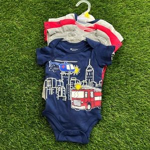 Members Mark 4 piece Bodysuit set